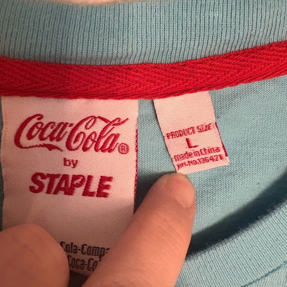 Coca Cola x STAPLE Blue 80s theme Short sleeve shirt large RARE - Picture 3 of 7
